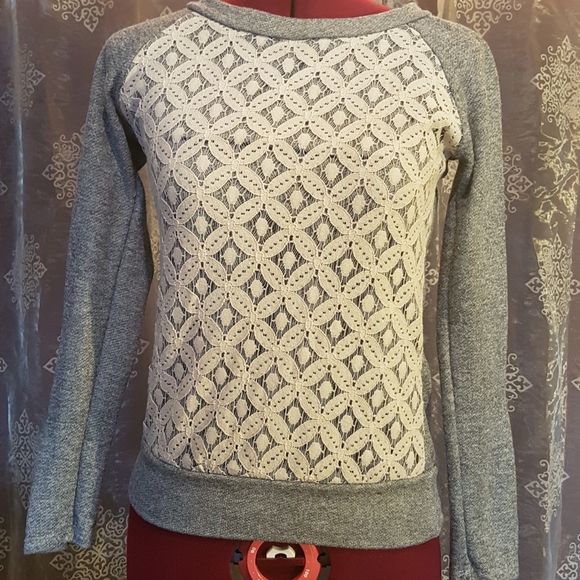 Long sleeve shirt - Picture 1 of 3